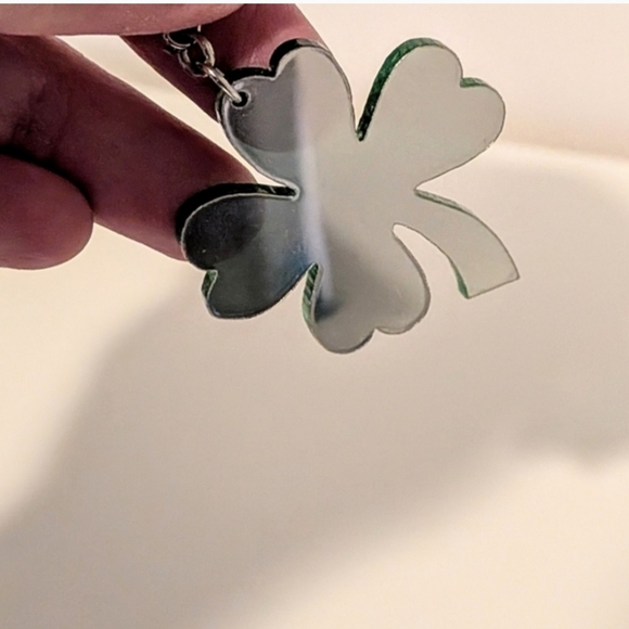 Saint Patrick's Green Clover Earrings - Picture 6 of 6